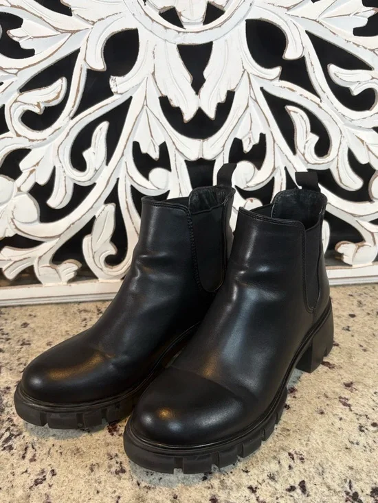 Steve Madden Black Lug Sole Hamlet Boots Size 8 - Picture 2 of 14